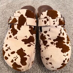 MIA Tan and Cream Cow Print Mules